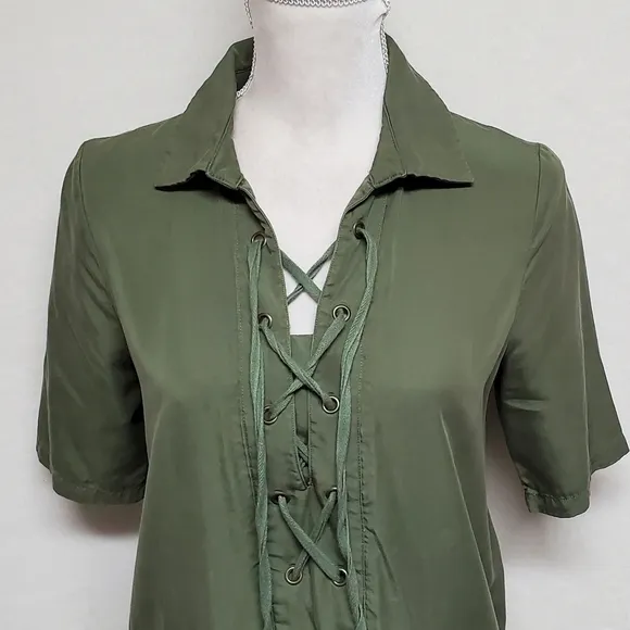 Sister Kate's Olive Green Lace-up Short Sleeve Lightweight Mini Shirt Dress S