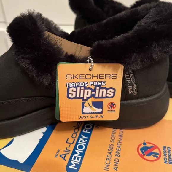 Skechers Cozy Escape Slip-ins Women's 6M Black Faux-fur
