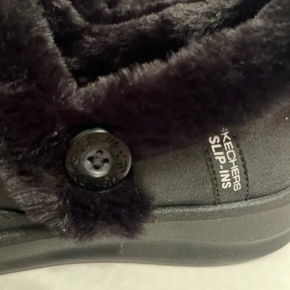 Skechers Cozy Escape Slip-ins Women's 6M Black Faux-fur