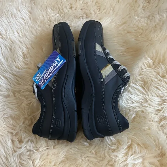 SKECHERS MEN SHOES