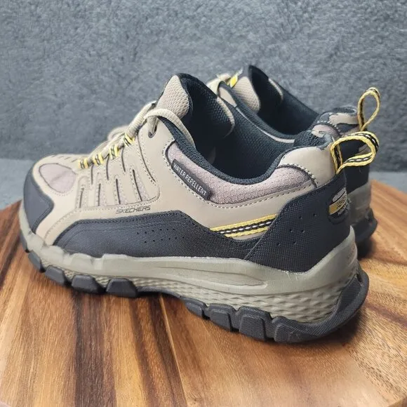 Skechers Outland 2.0 Tan Rip-Staver Shoes Mens Size 9 Waterproof Hiking 51585EWW
