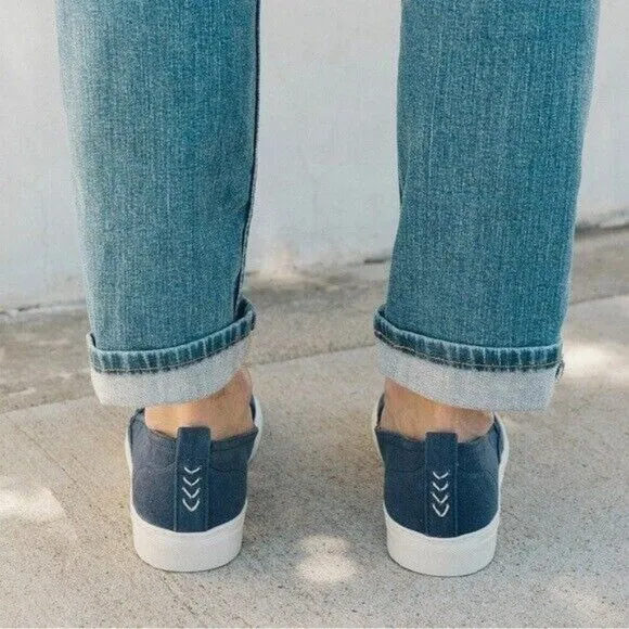 SOLUDOS MEN’S ALGARVE SLIP ON‎ SNEAKER NAVY - size 9- NIB