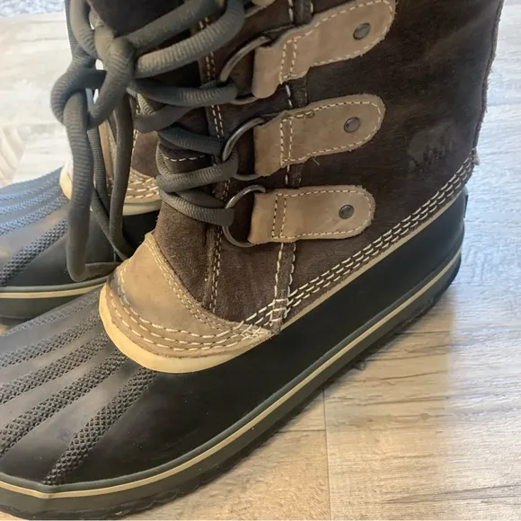 Sorel Joan of Arctic Tall Mid Calf Suede Fur Trim Waterproof Lace Boots