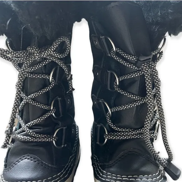 SOREL Kids Joan of Arctic Winter Boots, sz 1