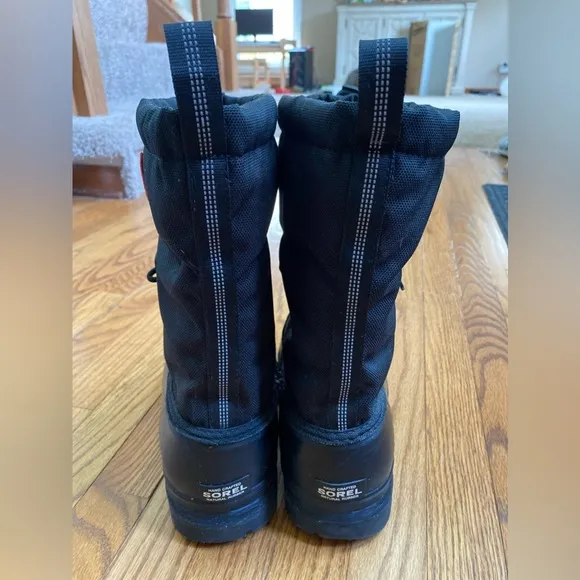 Sorel Kid’s Winter Boots Size Youth 4