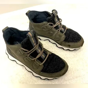 Sorel Kinetic Caribou Quarry Waterproof Shoes Womens Size 7.5 NL3372-052