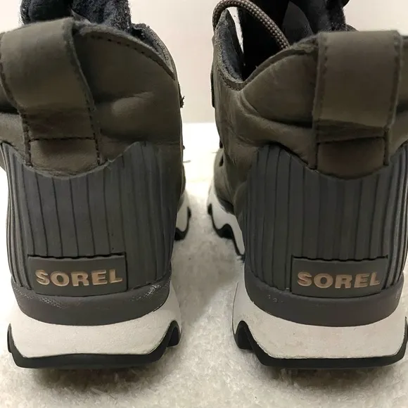 Sorel Kinetic Caribou Quarry Waterproof Shoes Womens Size 7.5 NL3372-052