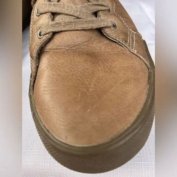Sorel light brown ankle leather heavy duty boots, great condition, size 13.