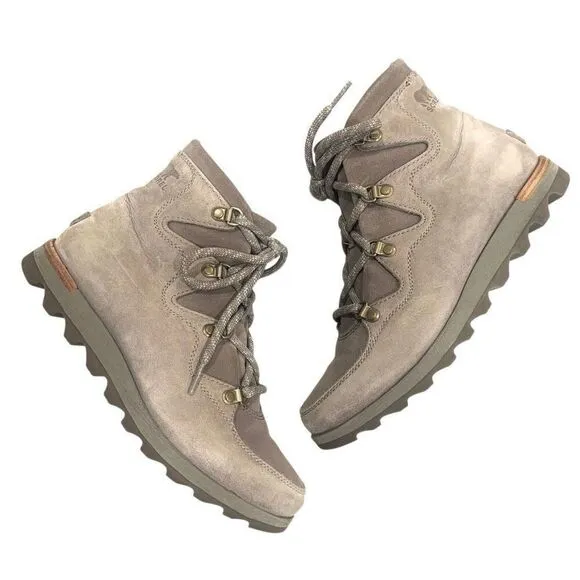 SOREL Sneakchic Alpine Boots (Sz 39)