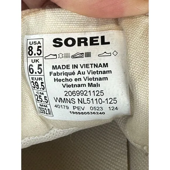 Sorel Women's 2069921125 Out N About III City Size 8.5 Sea Salt Sneakers EUC