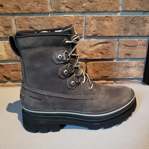 Sorel Women's Lennox Street Rain Boot — Waterproof Leather Boots Size 7.5
