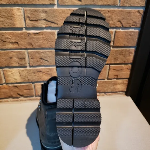 Sorel Women's Lennox Street Rain Boot — Waterproof Leather Boots Size 7.5