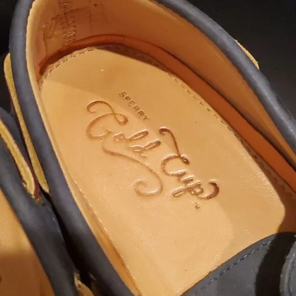 SPERRY Authentic Original Gold Cup Leather Boat Shoes - Size 7