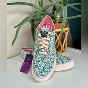 Sperry Top-Sider Women’s Floral Canvas Sneakers Coastal Preppy Shoes Size 7M NWT