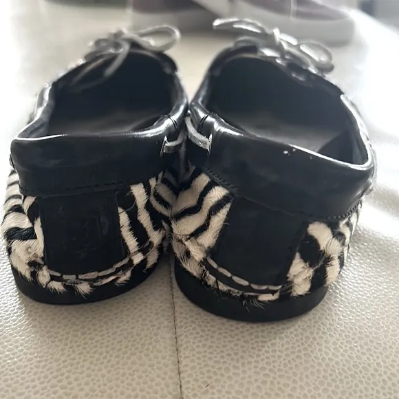 Sperry Topsiders Zebra Print -Cow Leather Loafers/Boat Shoes -Size 8