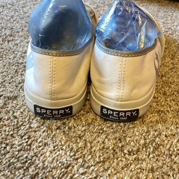 STAR Wars Mens’ slip on Sperry shoes size 9.5
