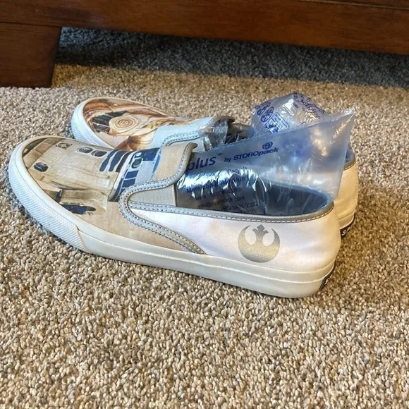 STAR Wars Mens’ slip on Sperry shoes size 9.5