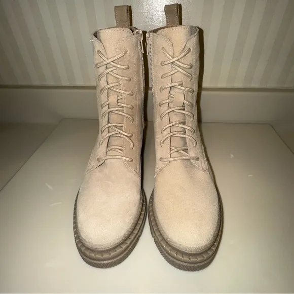 Steve Madden Jamisyn Sand Suede Ankle Chunky Combat Boots Size 9 1/2 NIB
