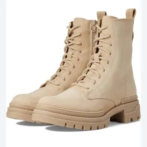 Steve Madden Jamisyn Sand Suede Ankle Chunky Combat Boots Size 9 1/2 NIB