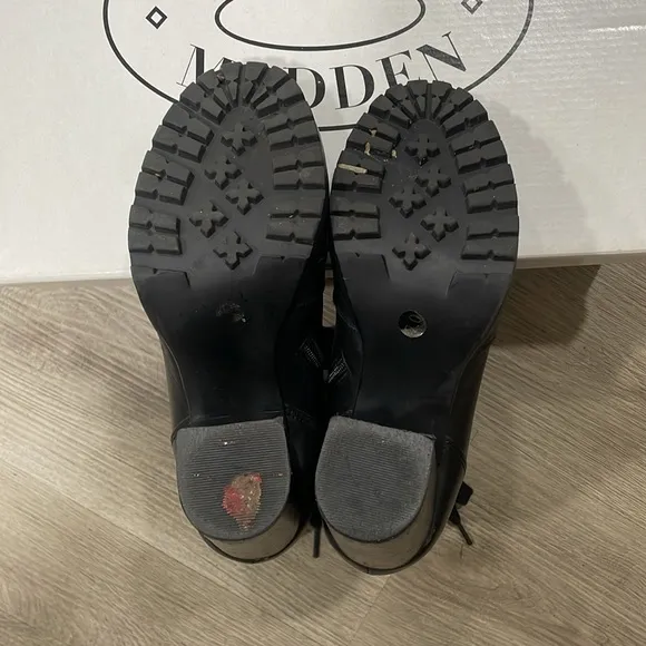 Steve Madden Lead Black Boots- Size 7