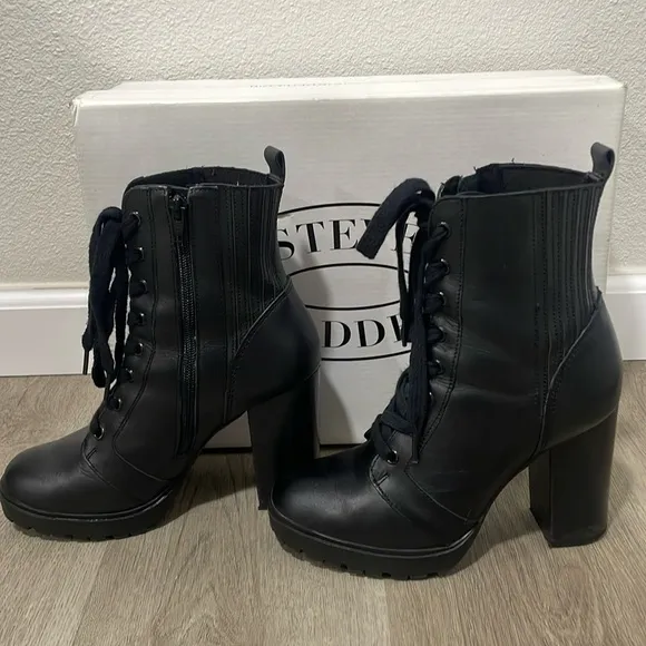 Steve Madden Lead Black Boots- Size 7