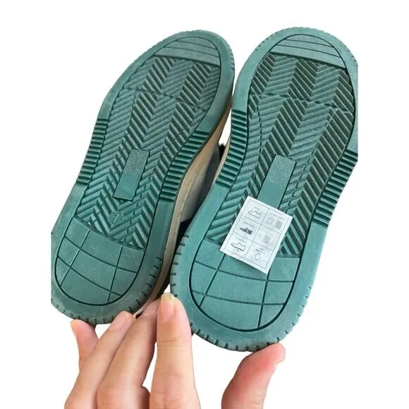 Steve‎ Maden women's Everlie Sneaker size 7 Green Bay Packer colors