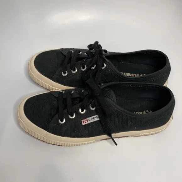 Superga canvas sneakers black &amp; cream size 7