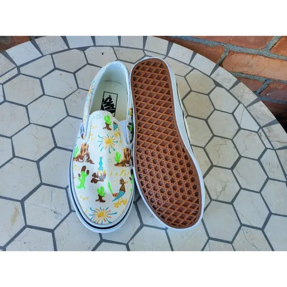 Sz 10.5 Vans Men Get Outdoors Multicolor Desert Canvas Slip On Shoes Cream White