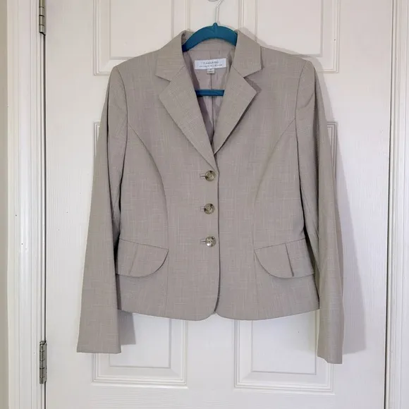TAHARI Tan Micro checked Blazer Size 8