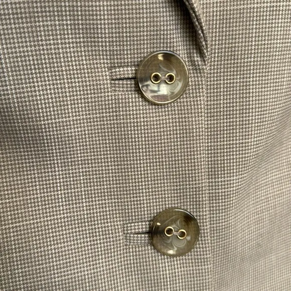 TAHARI Tan Micro checked Blazer Size 8