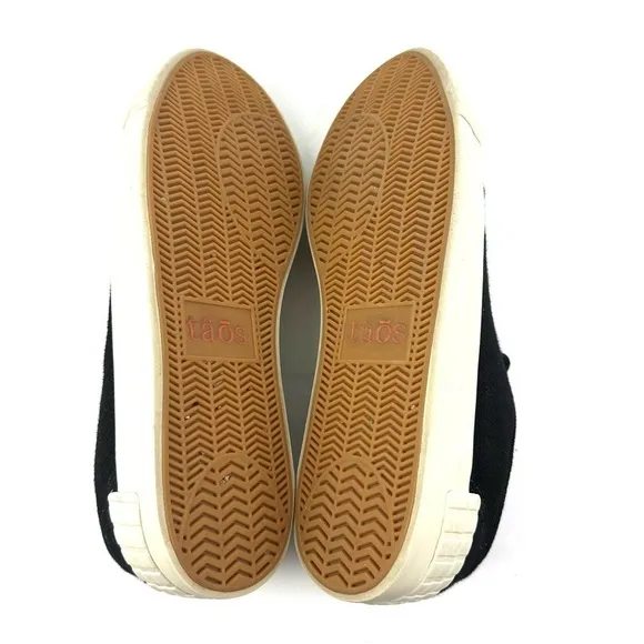 Taos One Vision Sneakers 6.5 Black Canvas Lace Shoes Womens Comfort