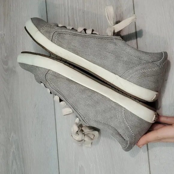Taos Womens Star Canvas Plim soul grey Sneakers shoes sz 8.5