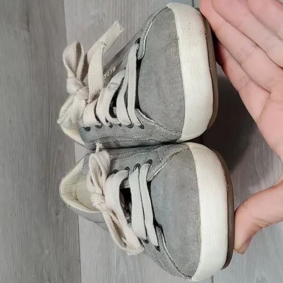 Taos Womens Star Canvas Plim soul grey Sneakers shoes sz 8.5