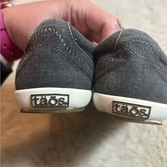 Taos Women's Star - Charcoal Wash Canvas Shoes size 7.5