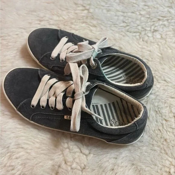 Taos Women's Star - Charcoal Wash Canvas Shoes size 7.5