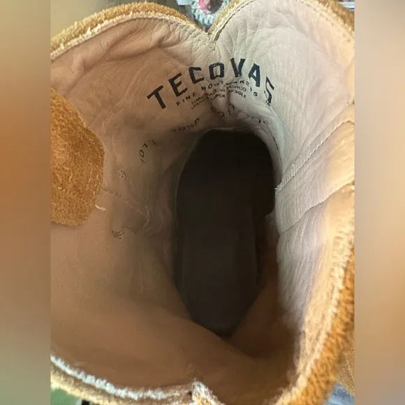 Tecovas the Dean honey suede short boots