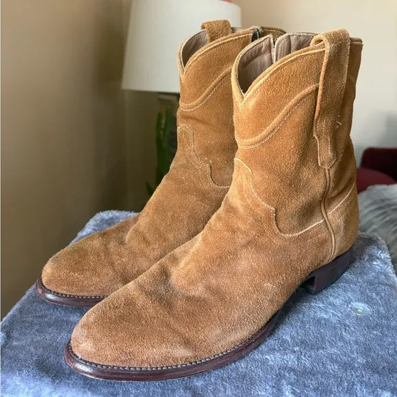 Tecovas the Dean honey suede short boots