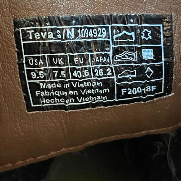 Teva De La Vina Dos Shorty Leather Boots, Size 9.5