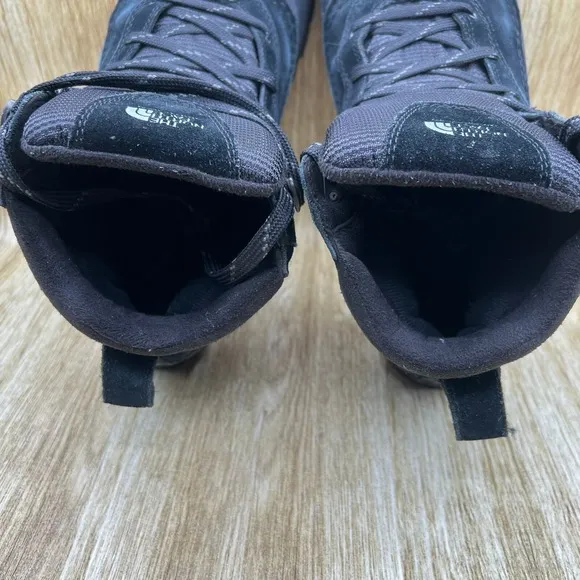The North Face Snowfuse Boots Men's Sz 12 Shoes Black Insulated Ankle Waterproof