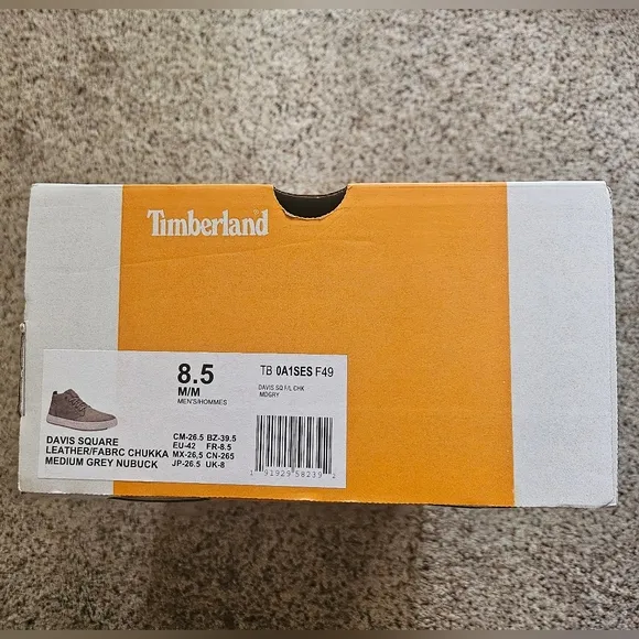 Timberland Men's Davis Square Leather/Fabrc Chukka Shoe