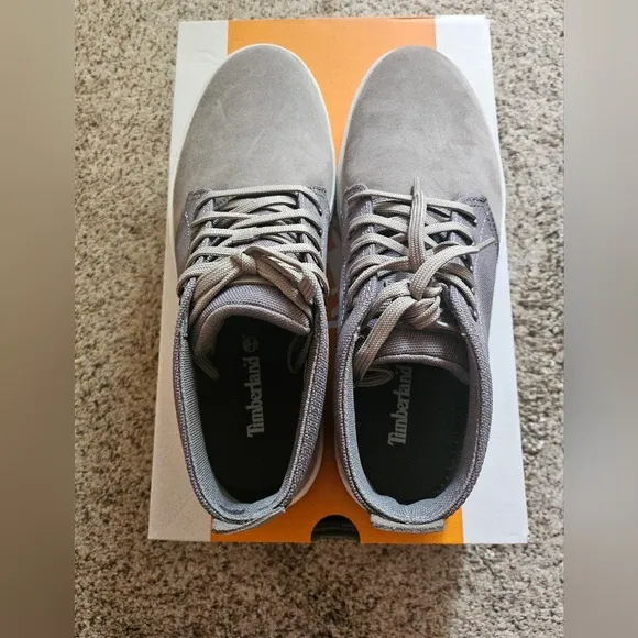 Timberland Men's Davis Square Leather/Fabrc Chukka Shoe