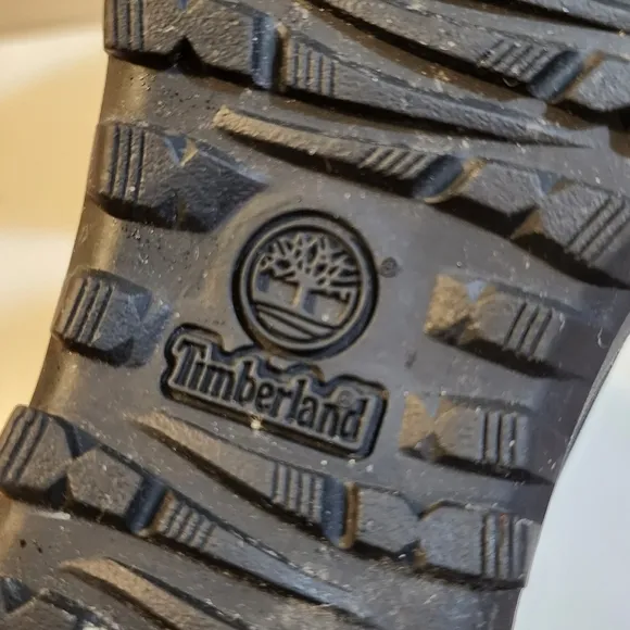 TIMBERLAND Mt. HAYES Women's Tall Waterproof insulated Snow Two Tones size 6