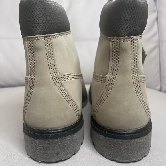 Timberland Premium 6 Inch Lace Waterproof Light Brown Nubuck Men’s Size 9 NEW
