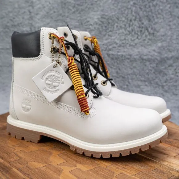 Timberland Women's Waterproof 6&quot; Premium Lug Sole Boots - Size 8.5