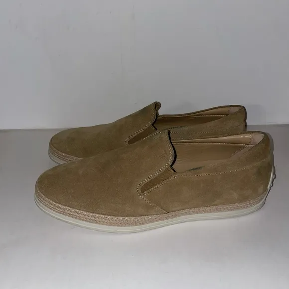 Tod’s SLIP-ON SHOES IN SUEDE