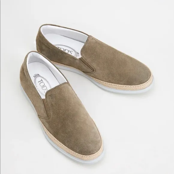 Tod’s SLIP-ON SHOES IN SUEDE
