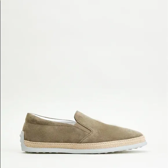 Tod’s SLIP-ON SHOES IN SUEDE