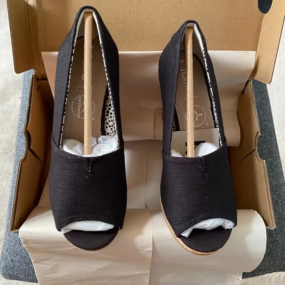 TOMS Black Canvas Espadrille Wedge Shoes