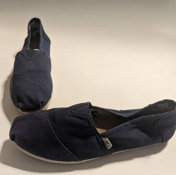Toms Classic Canvas Slip-on Shoes Size 9 Wide Women's Cotton  Flats‎