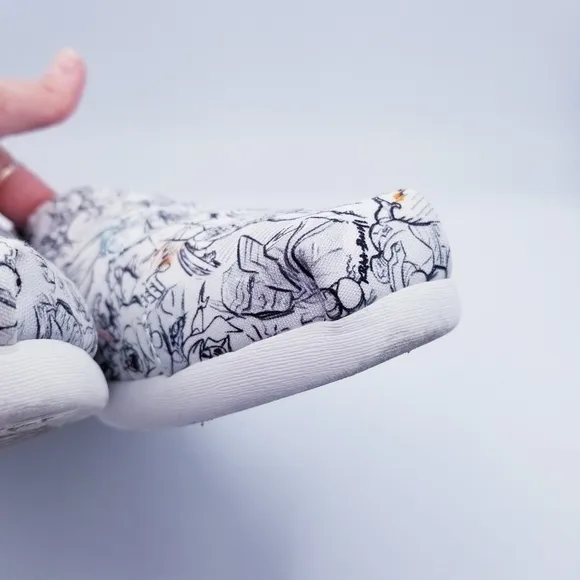 Toms x Marvel Collab White Concept Art Print  Canvas Slip-On Shoes Men's 11